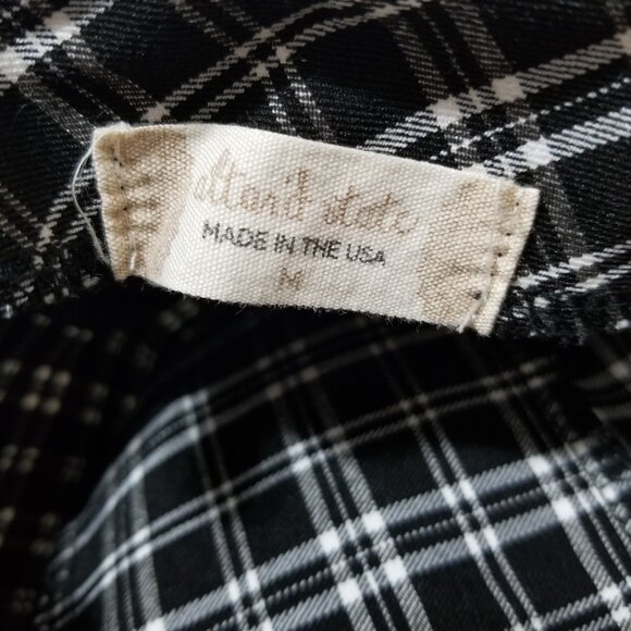 Altar'd State skort Medium Bonnie plaid button accent mini stretch - Picture 14 of 16